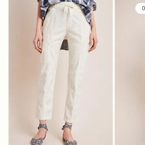 NWT Anthropologie Angela Cropped Cargo Pants Ivory